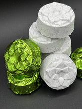 Load image into Gallery viewer, Eucalyptus Menthol
